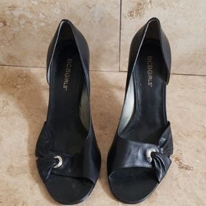 Black heels BCBG